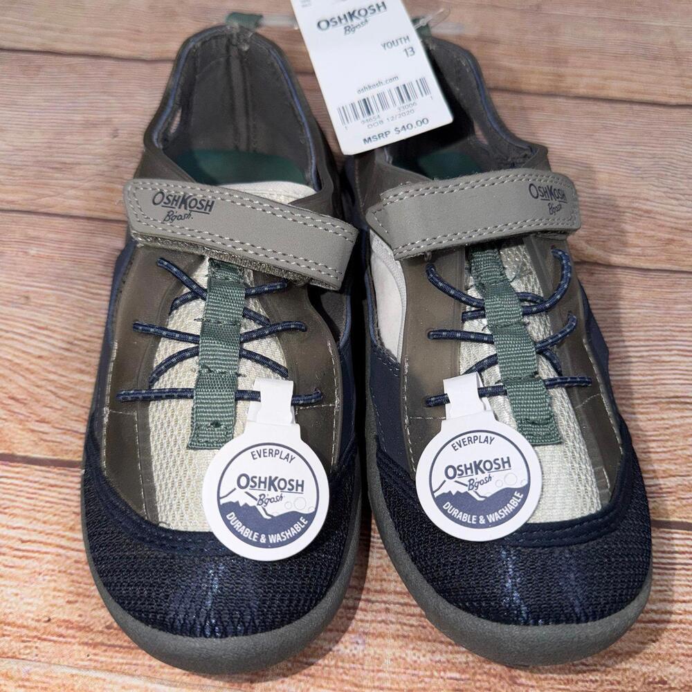 OshKosh B'gosh Everplay Youth Shoes Size 13 NWT